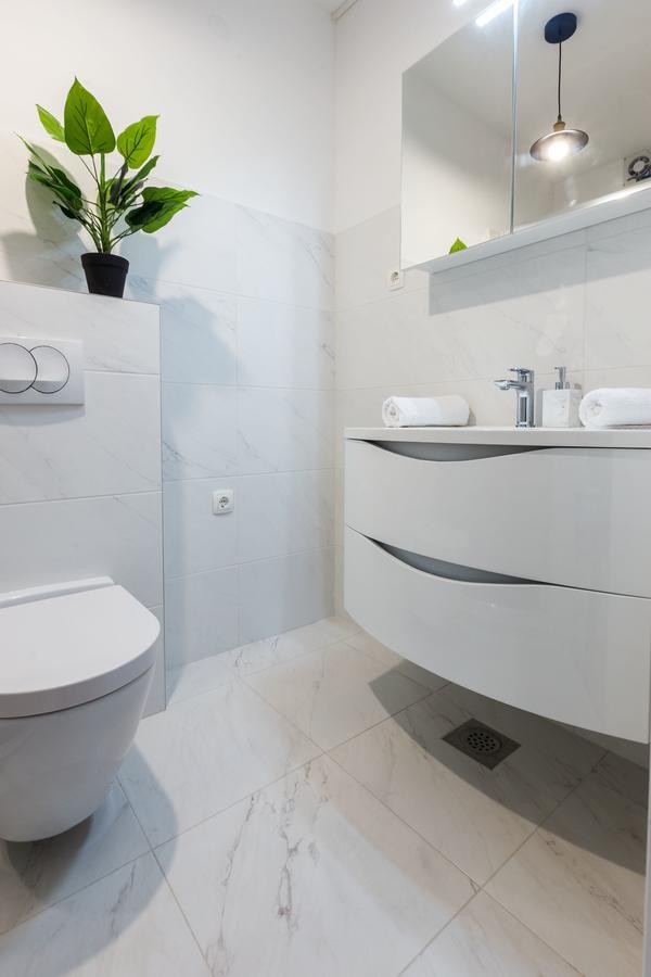 Deluxe Apartment Near The Bridge Zadar Exterior photo