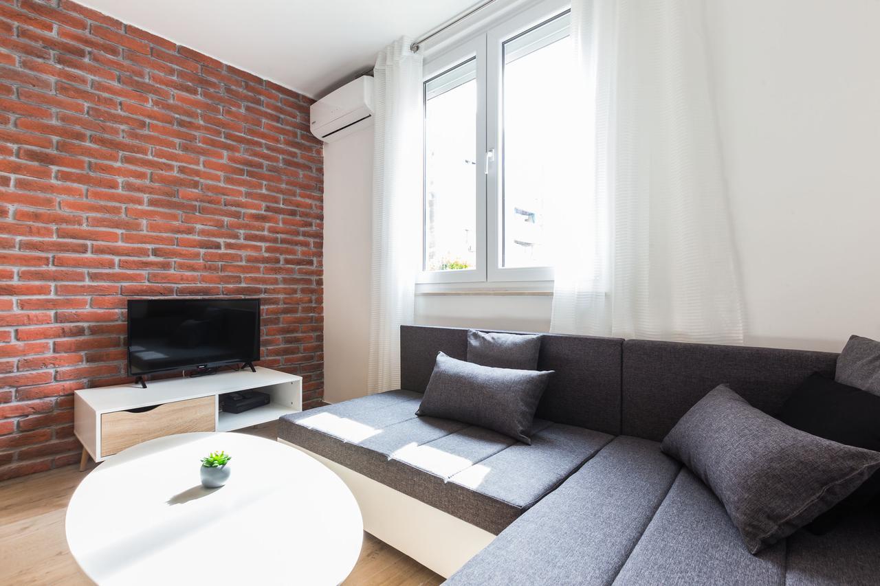 Deluxe Apartment Near The Bridge Zadar Exterior photo